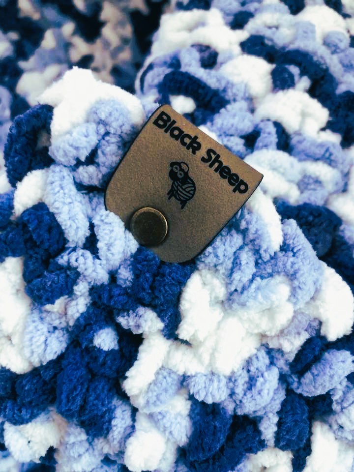Baby Blanket in Blue Dreams