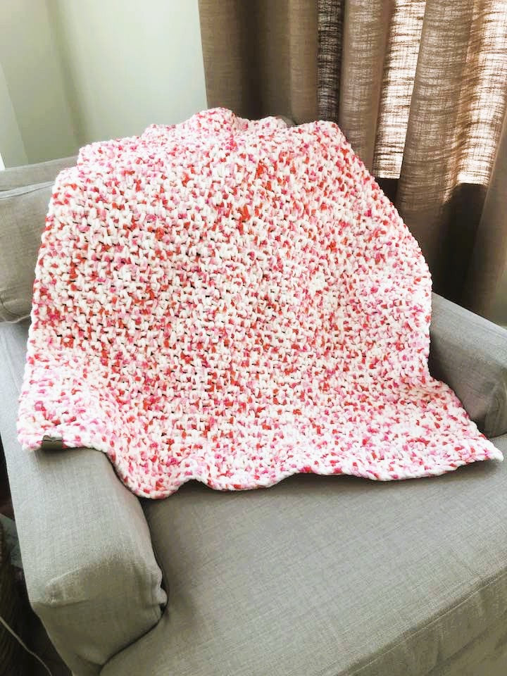 Baby Blanket in Strawberry Dot