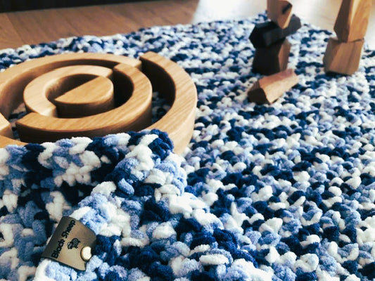Baby Blanket in Blue Dreams