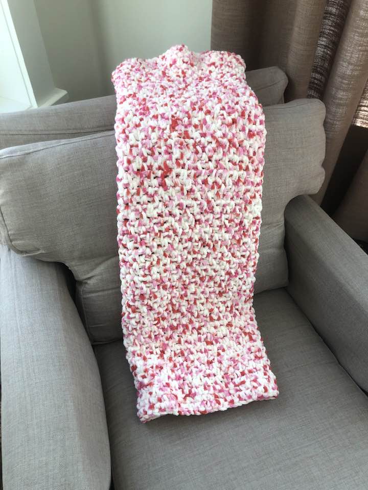 Baby Blanket in Strawberry Dot